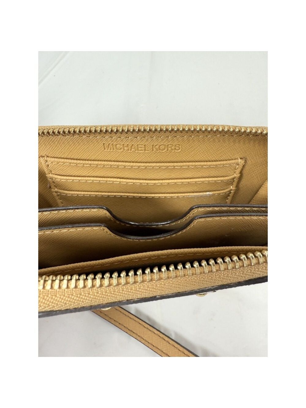 Michael Kors Leather Zip Around Wristlet Wallet butterscotch yellow - Picture 9 of 11